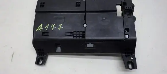 Mercedes-Benz 100 W631 Comfort/convenience module
