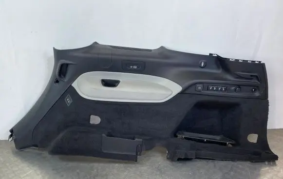 Jeep Grand Cherokee WL Trunk/boot lower side trim panel 