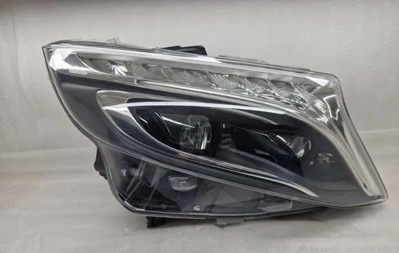 Mercedes-Benz Vito Viano W447 Headlight/headlamp A4479064700 1EX01128442