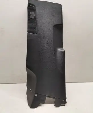 (B) pillar trim (bottom)