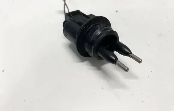 Volkswagen PASSAT B6 Sensor 1j0973202