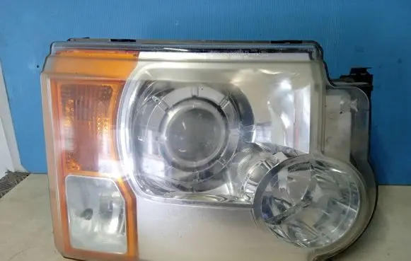 Land Rover Discovery 3 - LR3 Headlight/headlamp XBC500402
