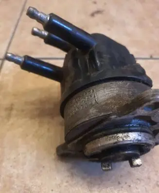 Renault Safrane Spark distributor H7700742854 2525704A
