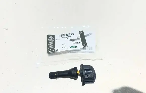 Land Rover Defender Tire pressure sensor M8E21A159
