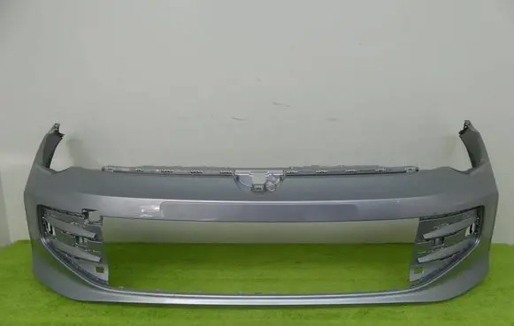 Volkswagen Golf VIII Front bumper 5H0807221AA