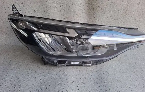 Headlight/headlamp
