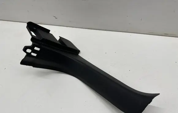Ford Focus Other trunk/boot trim element JX7BN40428A