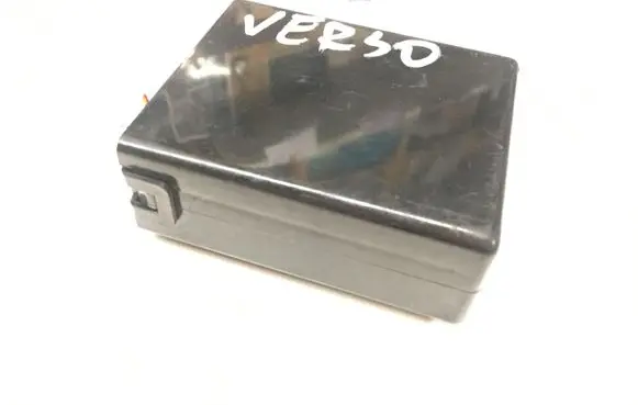 Toyota Corolla Verso E121 Other control units/modules 886501E370 2771001790