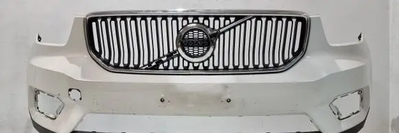 Volvo XC40 Front bumper 31449359 31449340