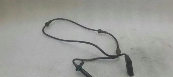 Mercedes-Benz C W205 ABS brake wheel speed sensor A2059058103