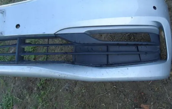 BMW 5 G30 G31 Front bumper lower grill R32P2