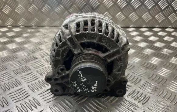 Audi A6 S6 C5 4B Generator/alternator