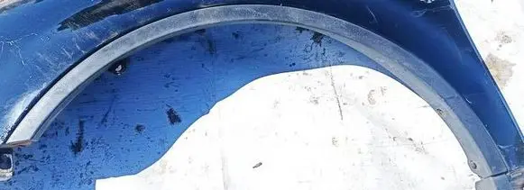 Subaru B9 Tribeca Front arch trim 