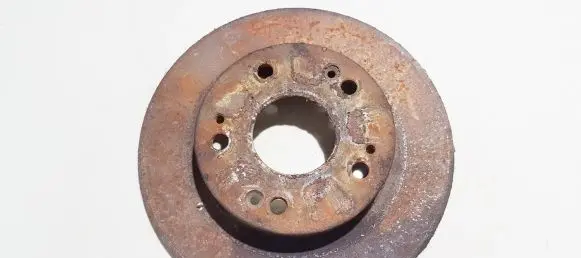 Honda Civic Rear brake disc neventiliuojamas