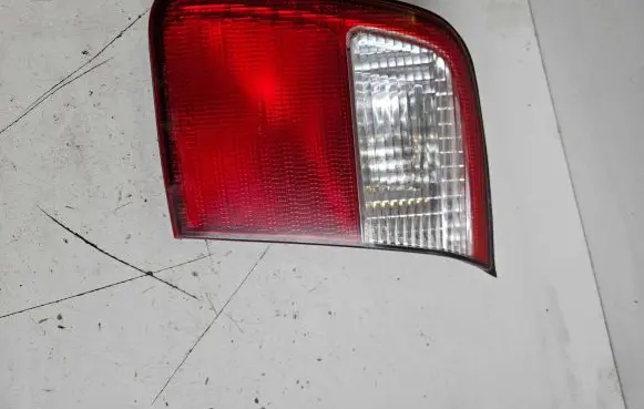 Subaru Forester SF Tailgate rear/tail lights 22620697