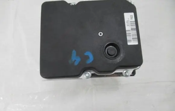 Citroen C4 II ABS Pump 9677024980