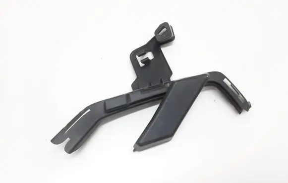 Volvo V60 Front bumper mounting bracket 32227151