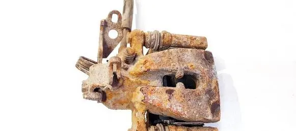 Ford Kuga I Rear brake caliper 