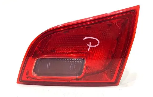 Opel Astra J Rear/tail lights 13282247
