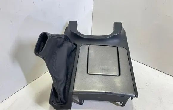 Lexus IS 220D-250-350 Gear shifter surround trim plastic 5880553040 5562053030