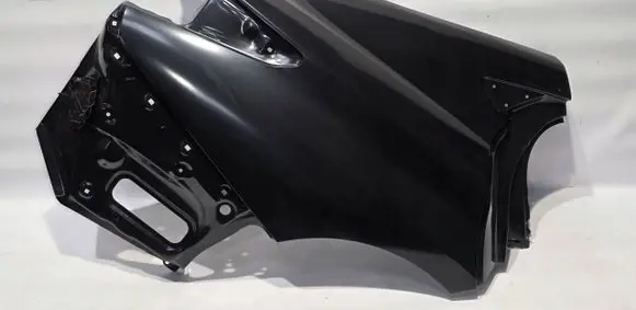 Lexus ES 250 - 300 - 330 Tailgate/boot lid cover trim 