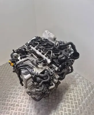 Skoda Octavia Mk3 (5E) Engine CXX 28370681
