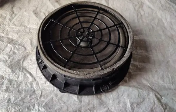 Audi A4 S4 B9 8W Front door speaker A140401C
