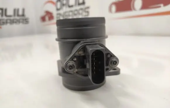Volkswagen Caddy Mass air flow meter 0261002531 038906461B