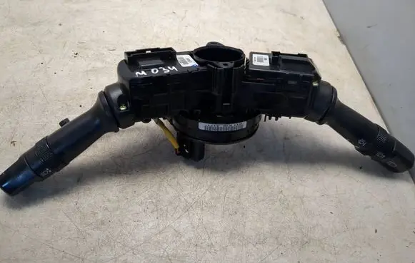 KIA Sportage Wiper turn signal indicator stalk/switch 934101m530 934202Y660
