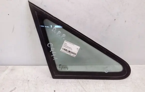 Ford Galaxy Front triangle window/glass 