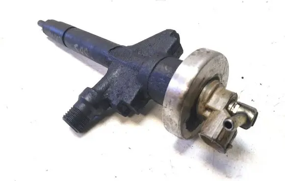 Fuel injector