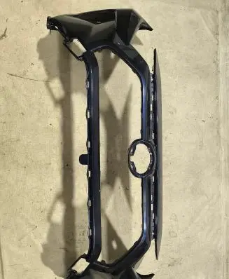 Toyota RAV 4 (XA50) Front bumper 5211942B20