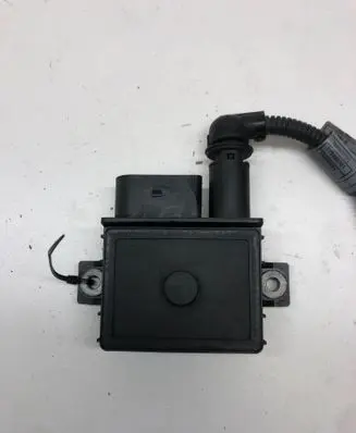 BMW X3 E83 Glow plug pre-heat relay 780120002 0522120101
