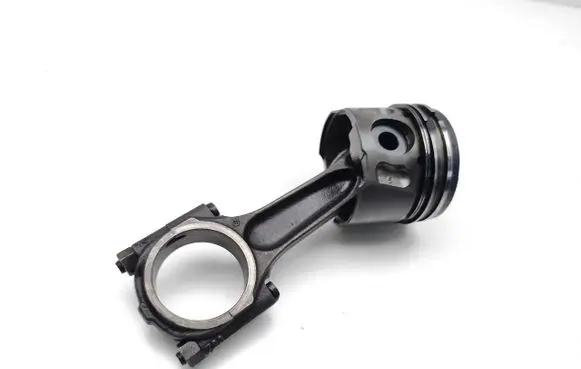 Citroen Dispatch II Piston with connecting rod RHK DW10UTED4