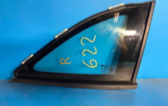 Opel Astra K Rear vent window glass 43R011583
