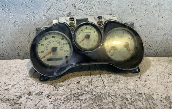 Toyota RAV 4 (XA20) Speedometer (instrument cluster) 1575101120