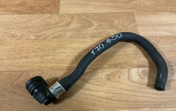 Volvo V70 Engine coolant pipe/hose 9485590 84950