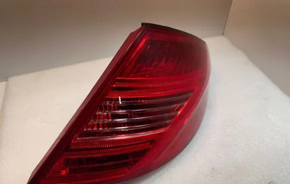 Mercedes-Benz CL C216 Rear/tail lights A2168201264