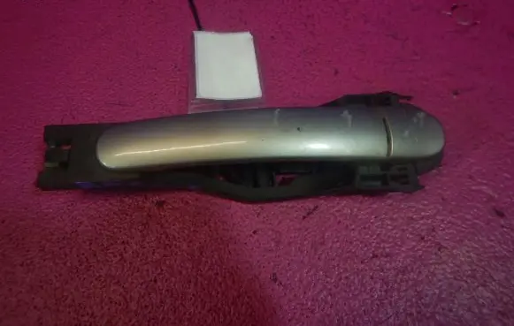 Skoda Roomster (5J) Front door exterior handle 6Y0837885