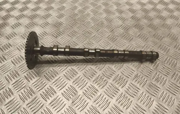 Opel Signum Camshaft 24407484
