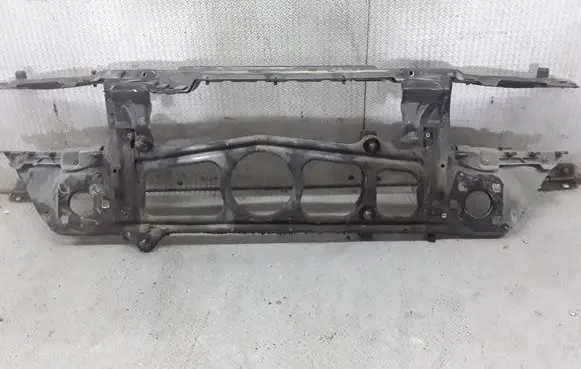 BMW 5 E39 Radiator support slam panel 8381241