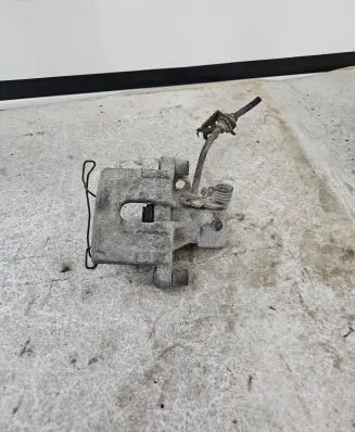 Mazda 5 Rear brake caliper