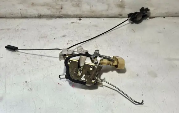 Front door lock