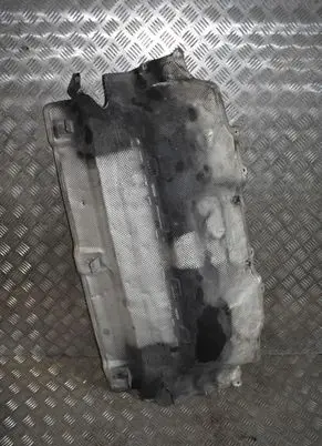 Audi R8 4S Exhaust heat shield 4S082570955
