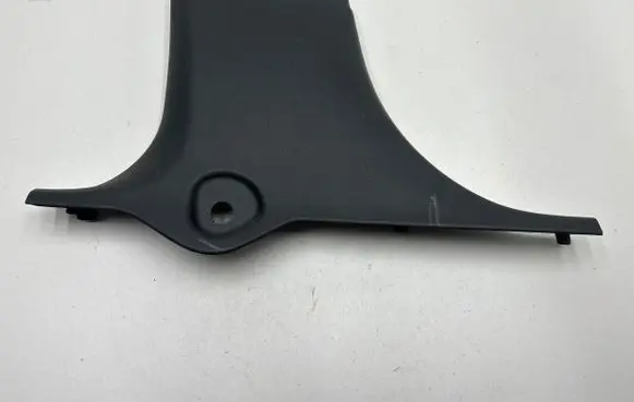 Infiniti Q30 (B) pillar trim (bottom) A1766920100 BPMW176P