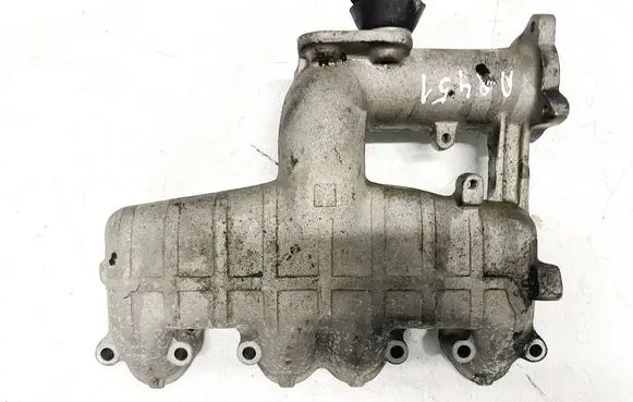 Skoda Fabia Mk1 (6Y) Intake manifold 038129713j