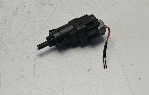 Brake pedal sensor switch