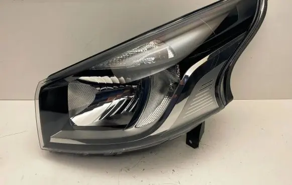 Renault Trafic III (X82) Headlight/headlamp 260608912R 1EE01141041 0141401002892603