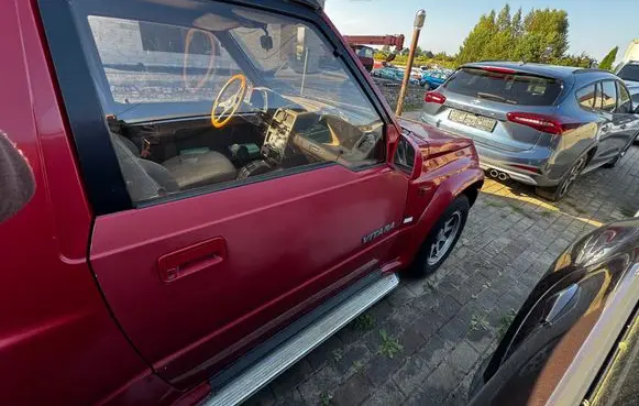 Suzuki Vitara (ET/TA) Door (2 Door Coupe) 