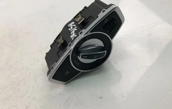 Mercedes-Benz C W205 Light switch A2059051810